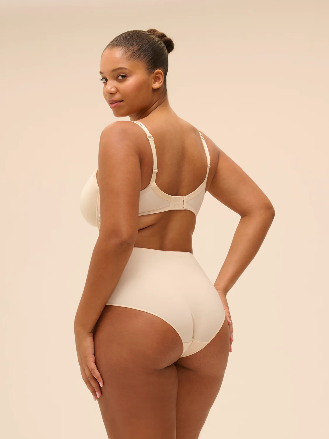 Delice 3D Demi - Topaz Beige - Image 10