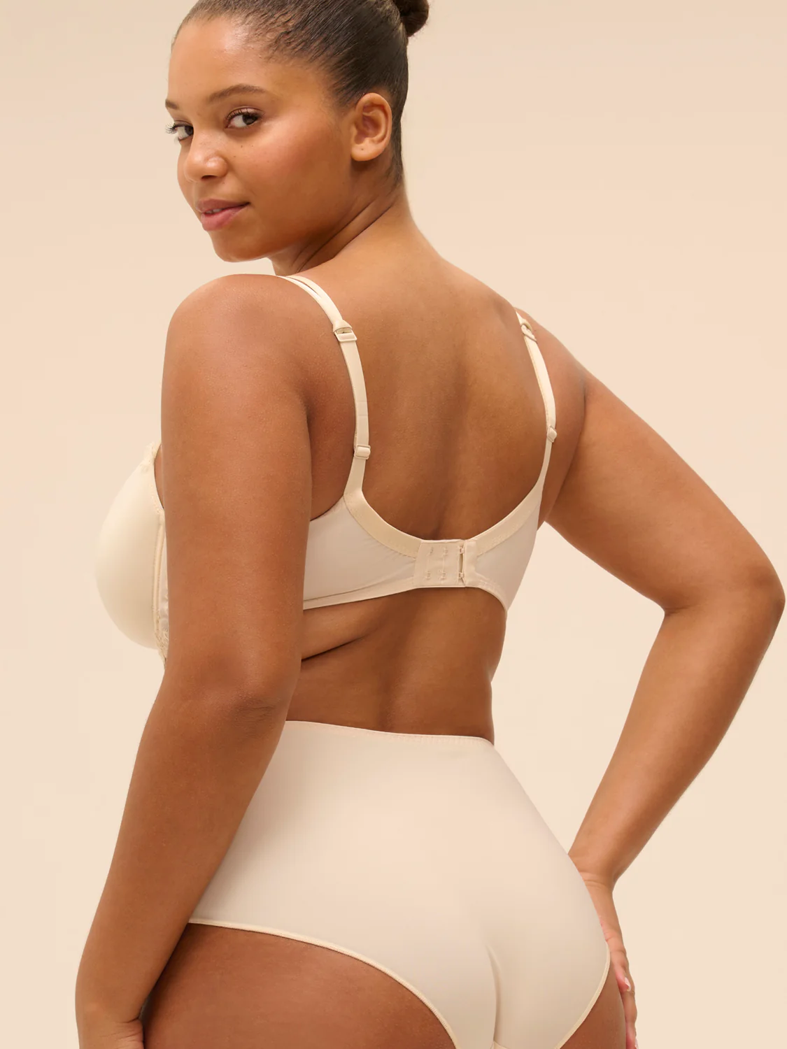 Delice 3D Demi - Topaz Beige - Image 8
