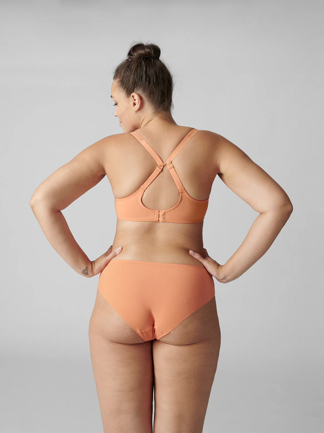 Reve 3D Plunge - Apricot - Image 8