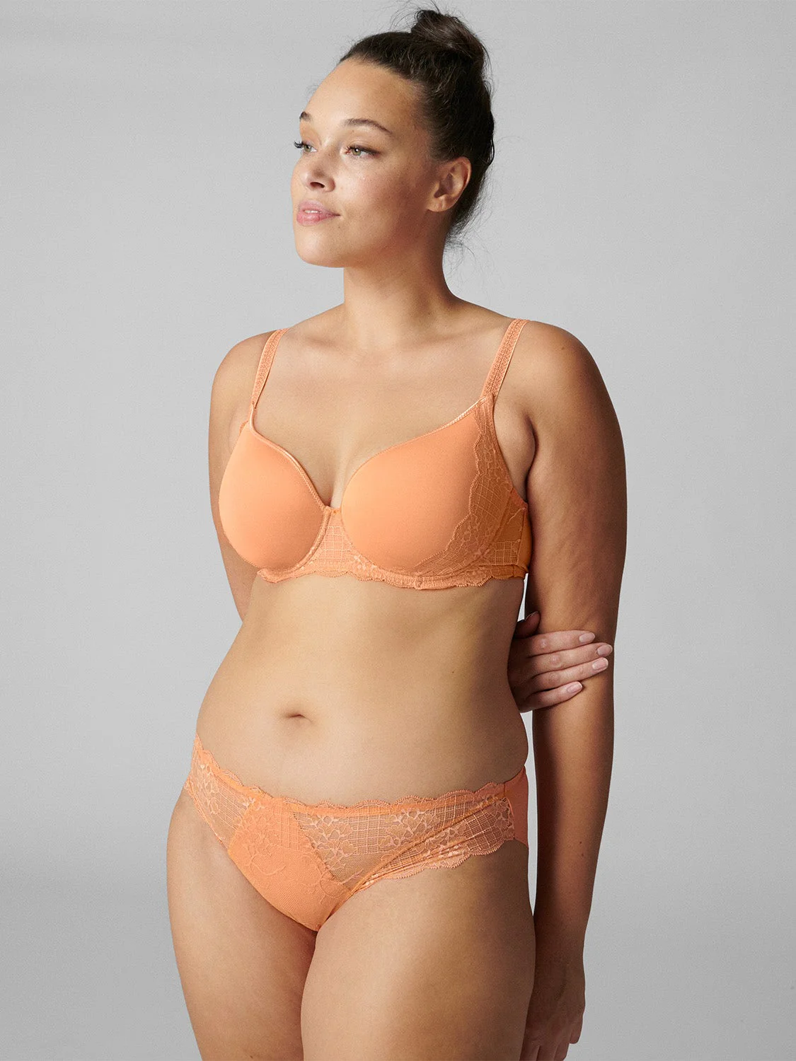 Reve 3D Plunge - Apricot - Image 9