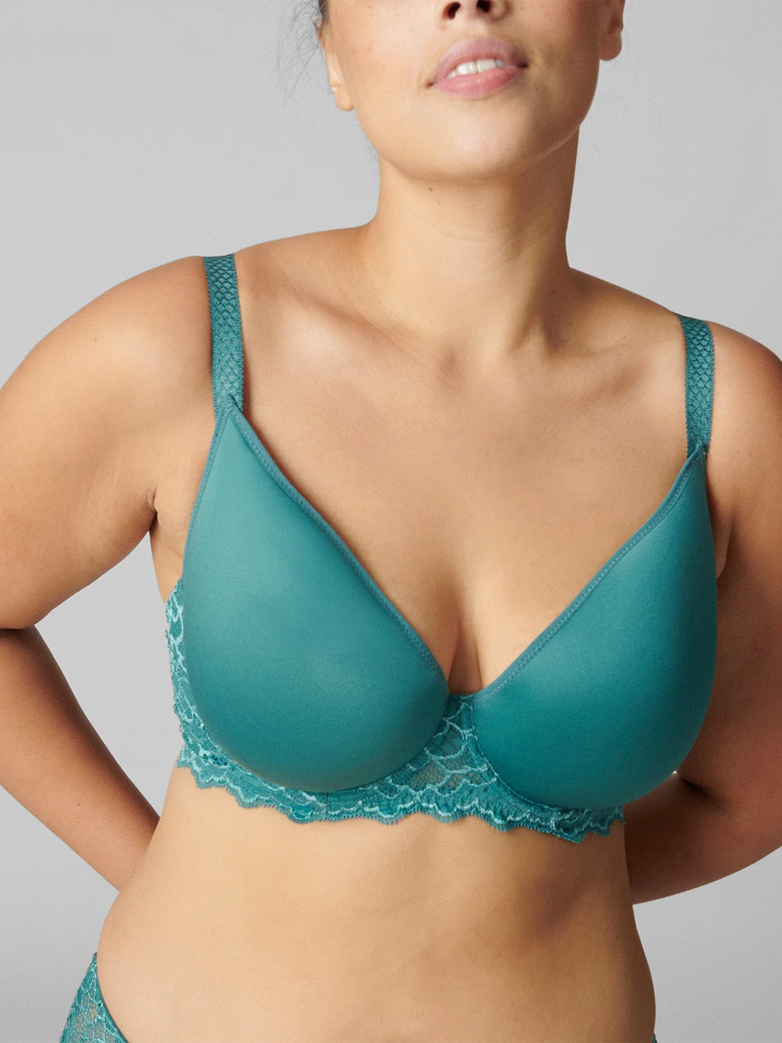 Caresse 3D Plunge - Boreal Green - Image 6