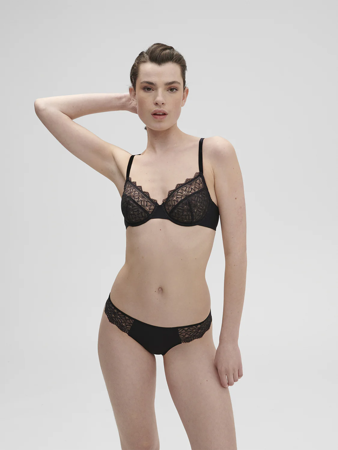 Escale Bikini - Black - Image 9