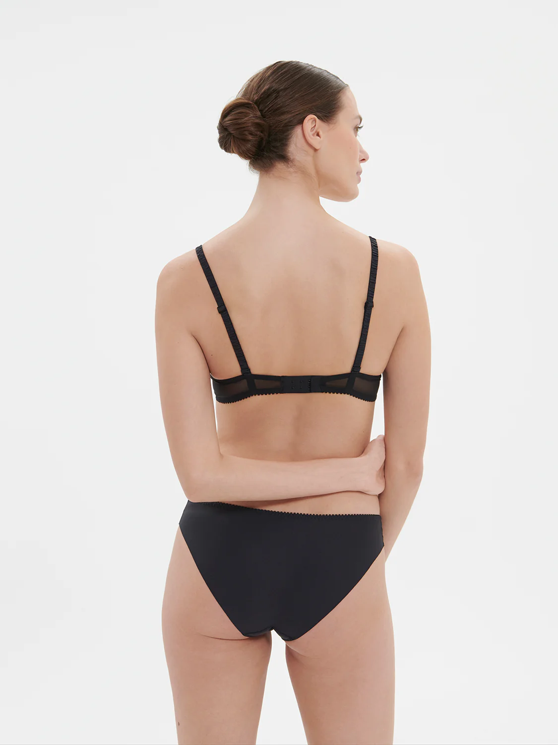 Intrigue Bikini - Black - Image 4