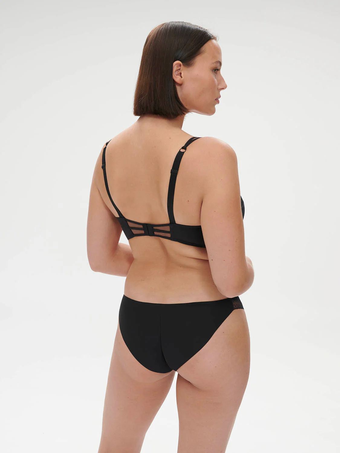 Pia Bikini - Black - Image 10