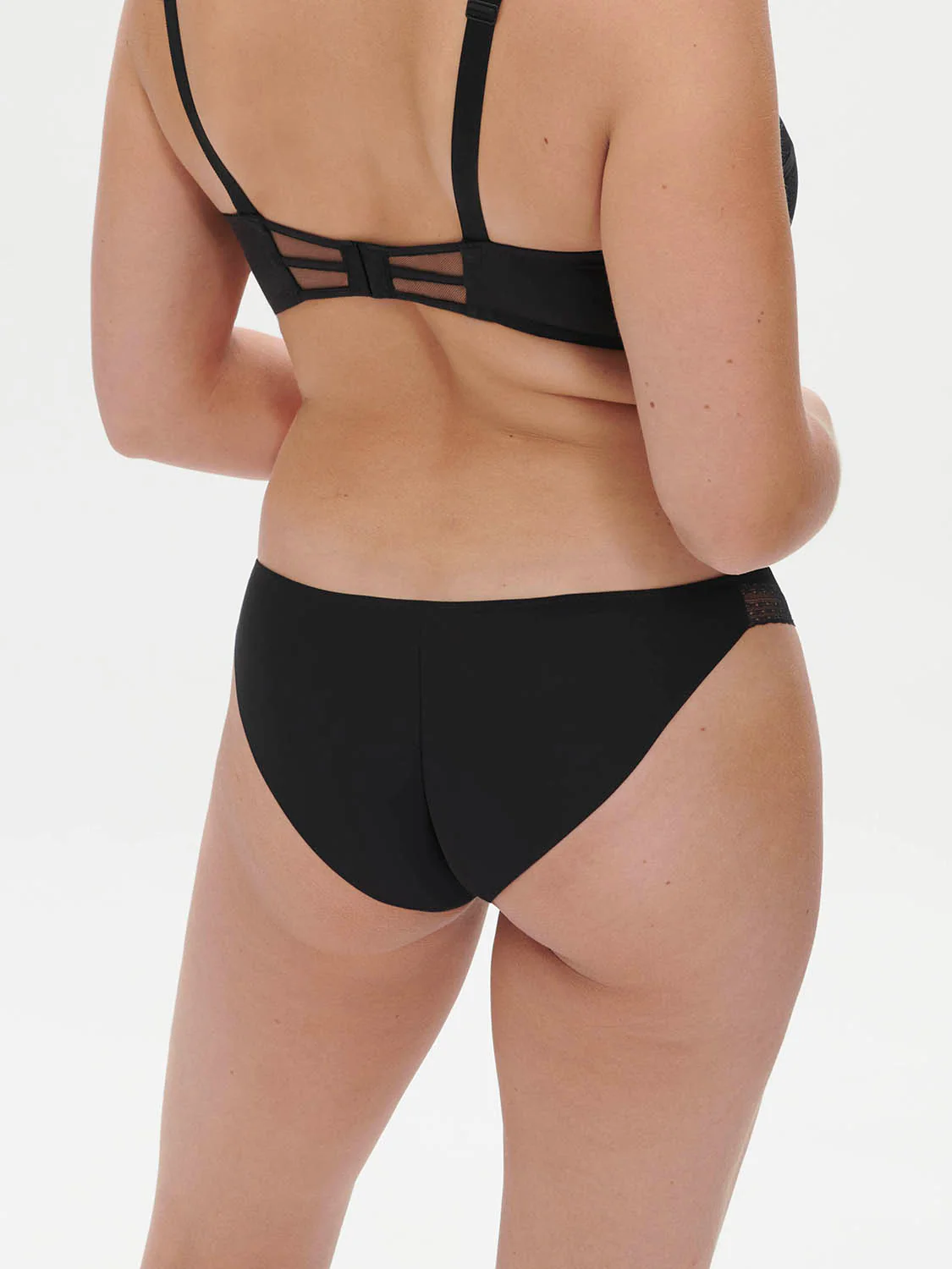 Pia Bikini - Black - Image 7