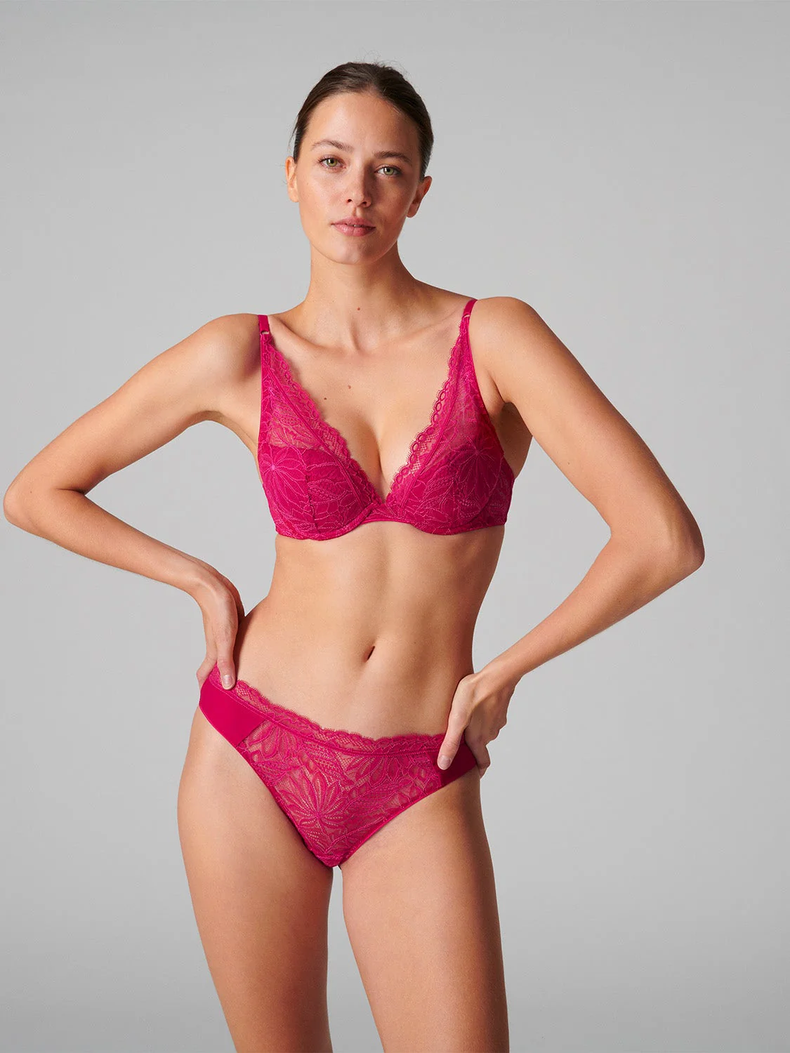 Exotica Bikini - Raspberry - Image 3