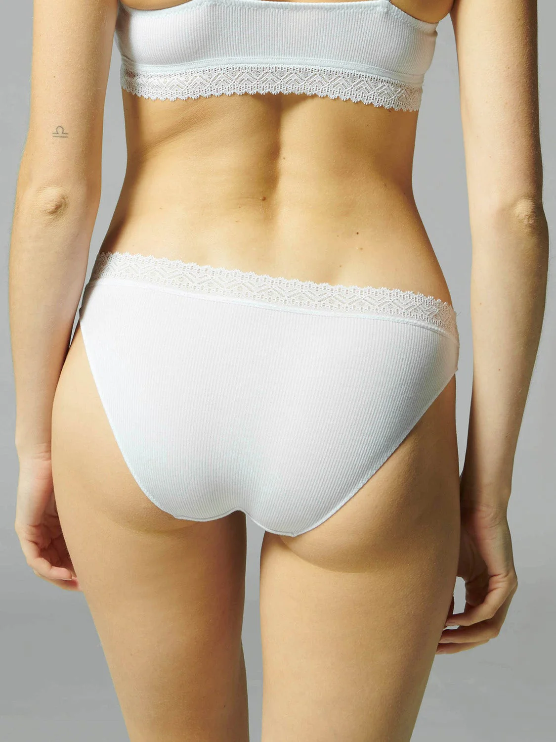 Eugenie Bikini - White - Image 2