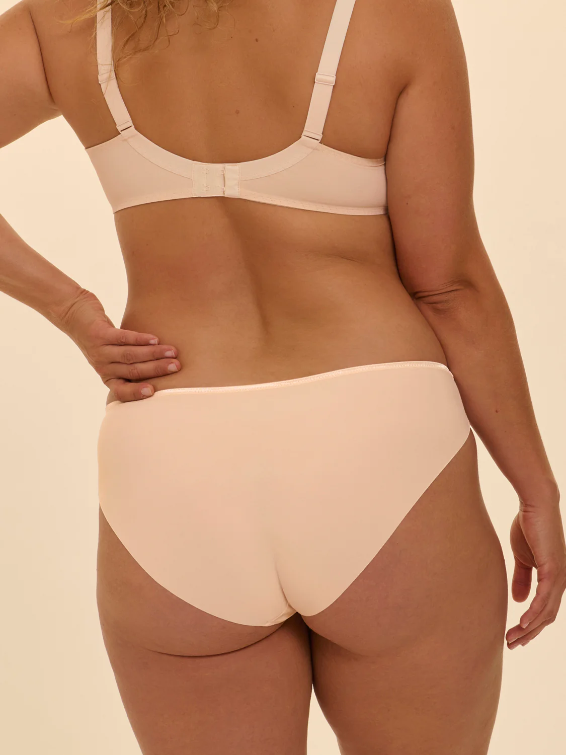 Andora Bikini - Chic Beige - Image 7