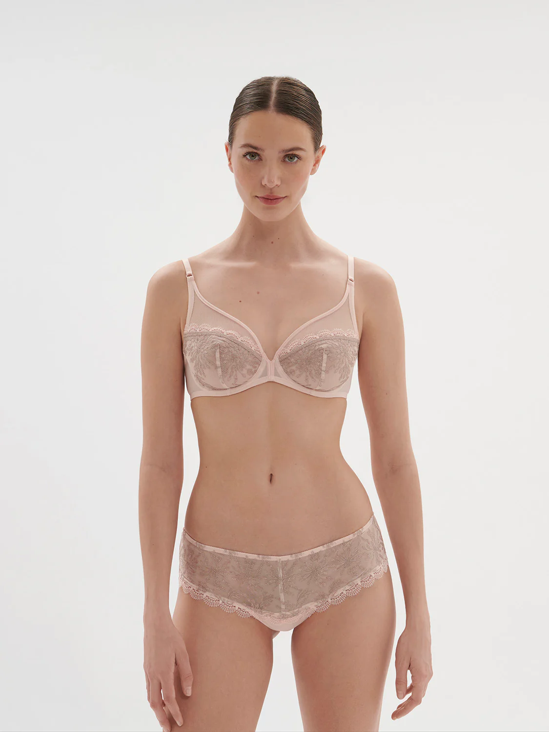 Singuliere Full Coverage Plunge - Petal Powder - Image 7