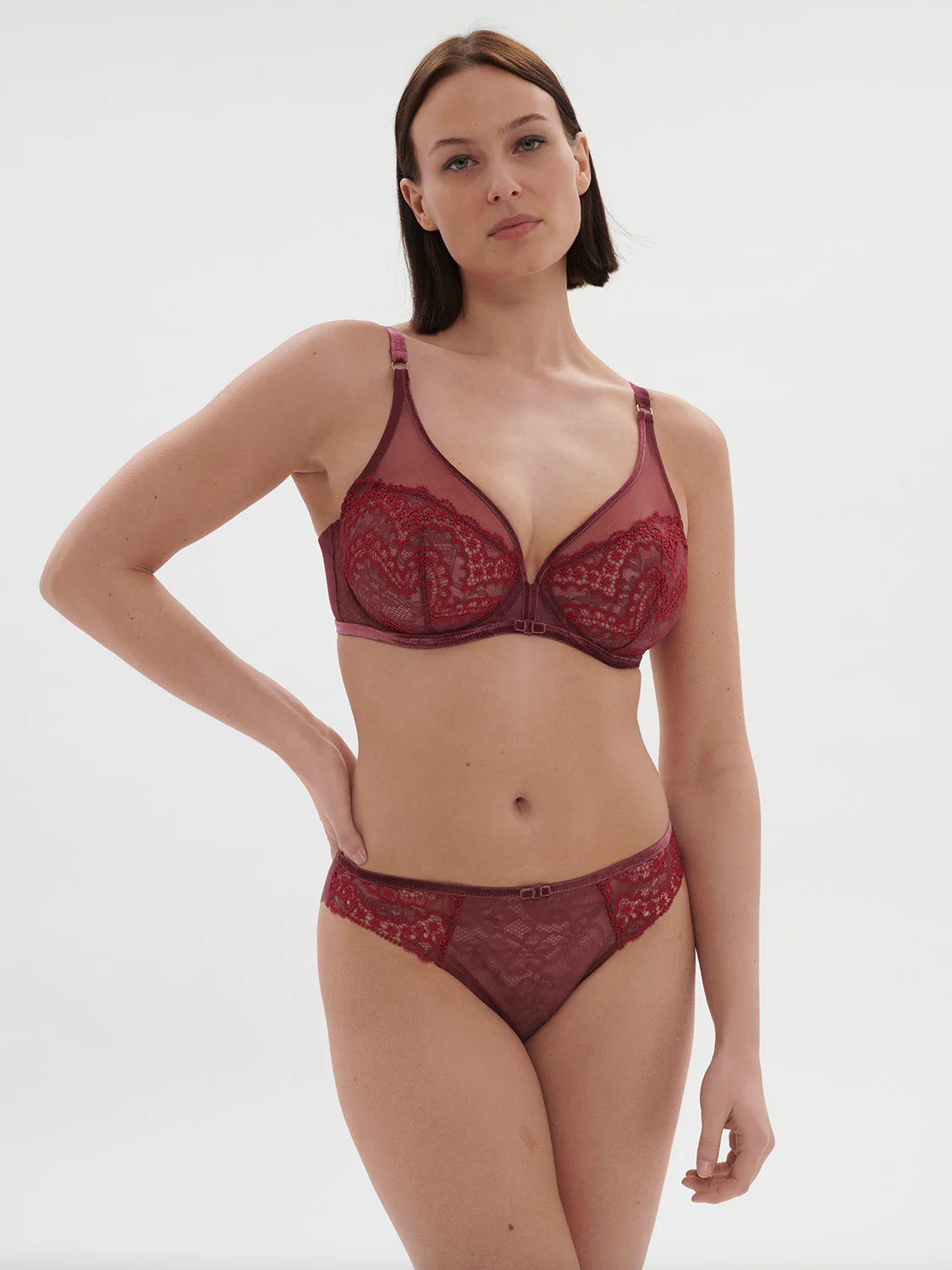 Scenario Full Coverage Plunge - Spinel Red - Image 14