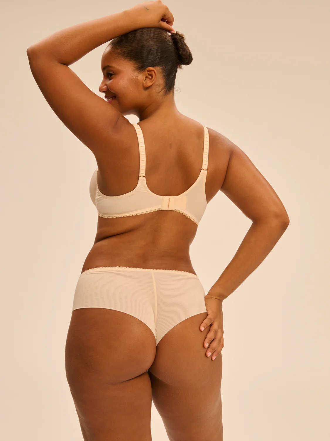 Allure Full Cup - Chic Beige - Image 5