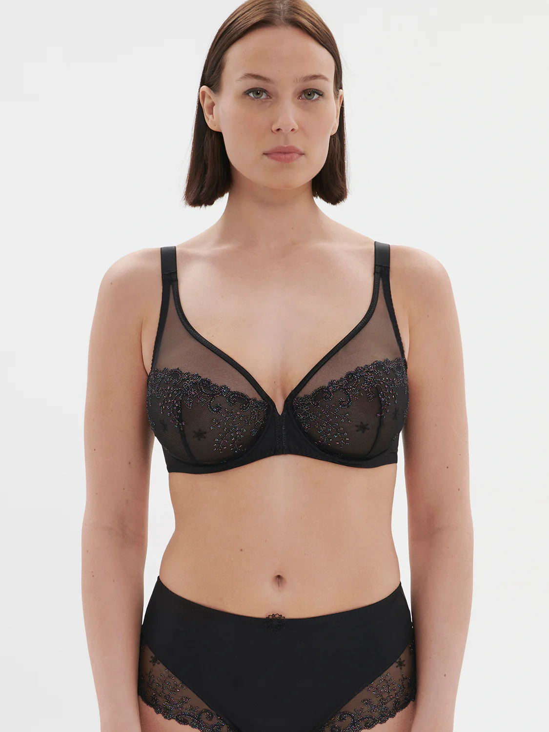Delice Full Coverage Plunge - Gem Black