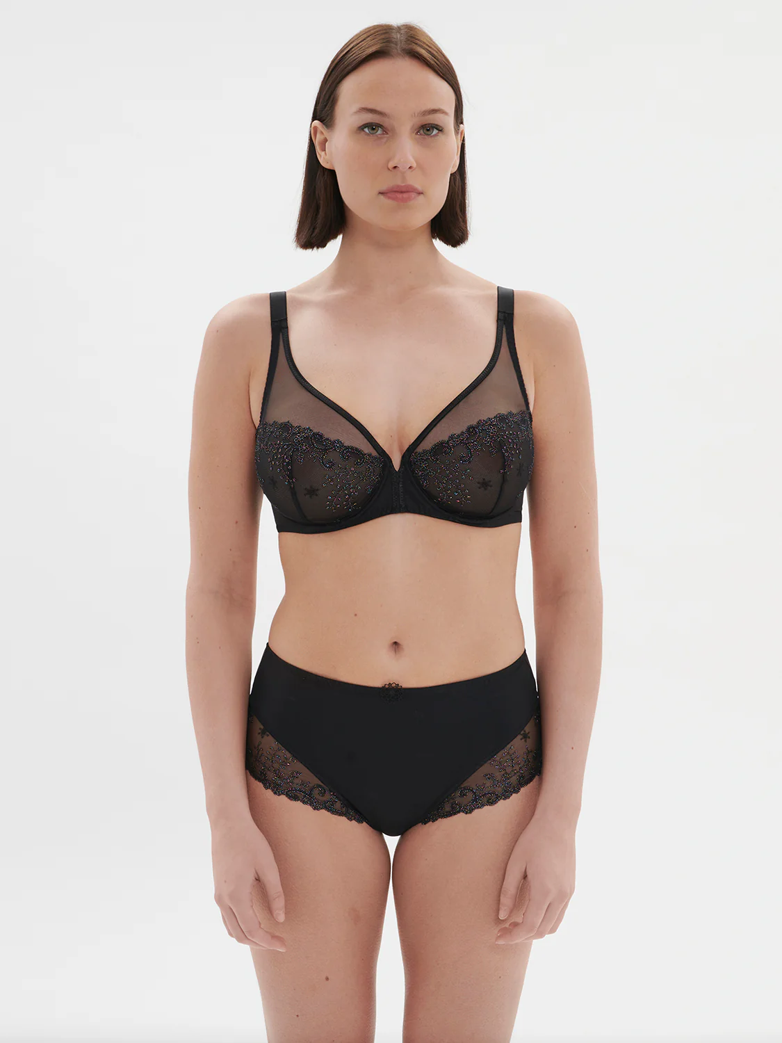 Delice Full Coverage Plunge - Gem Black - Image 4