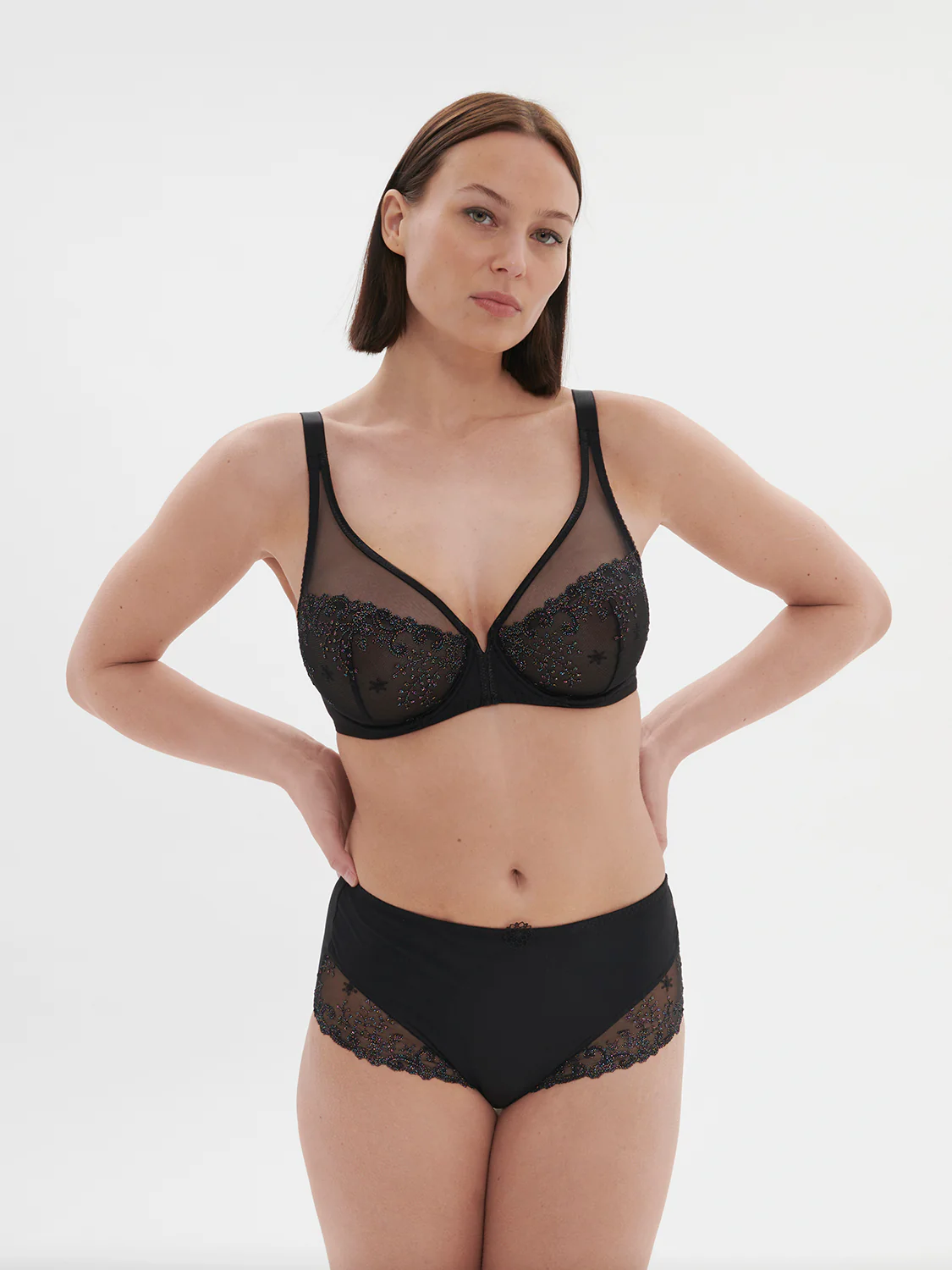 Delice Full Coverage Plunge - Gem Black - Image 6