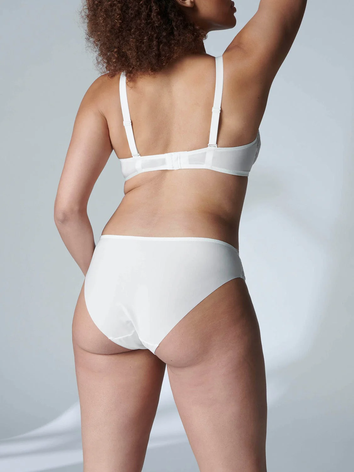 Singuliere Full Coverage Plunge - Ivory - Image 10