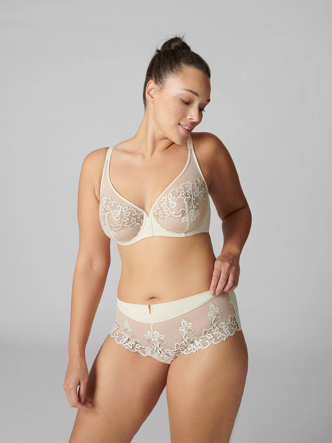 Saga Full Coverage Plunge - Topaz Beige - Image 9