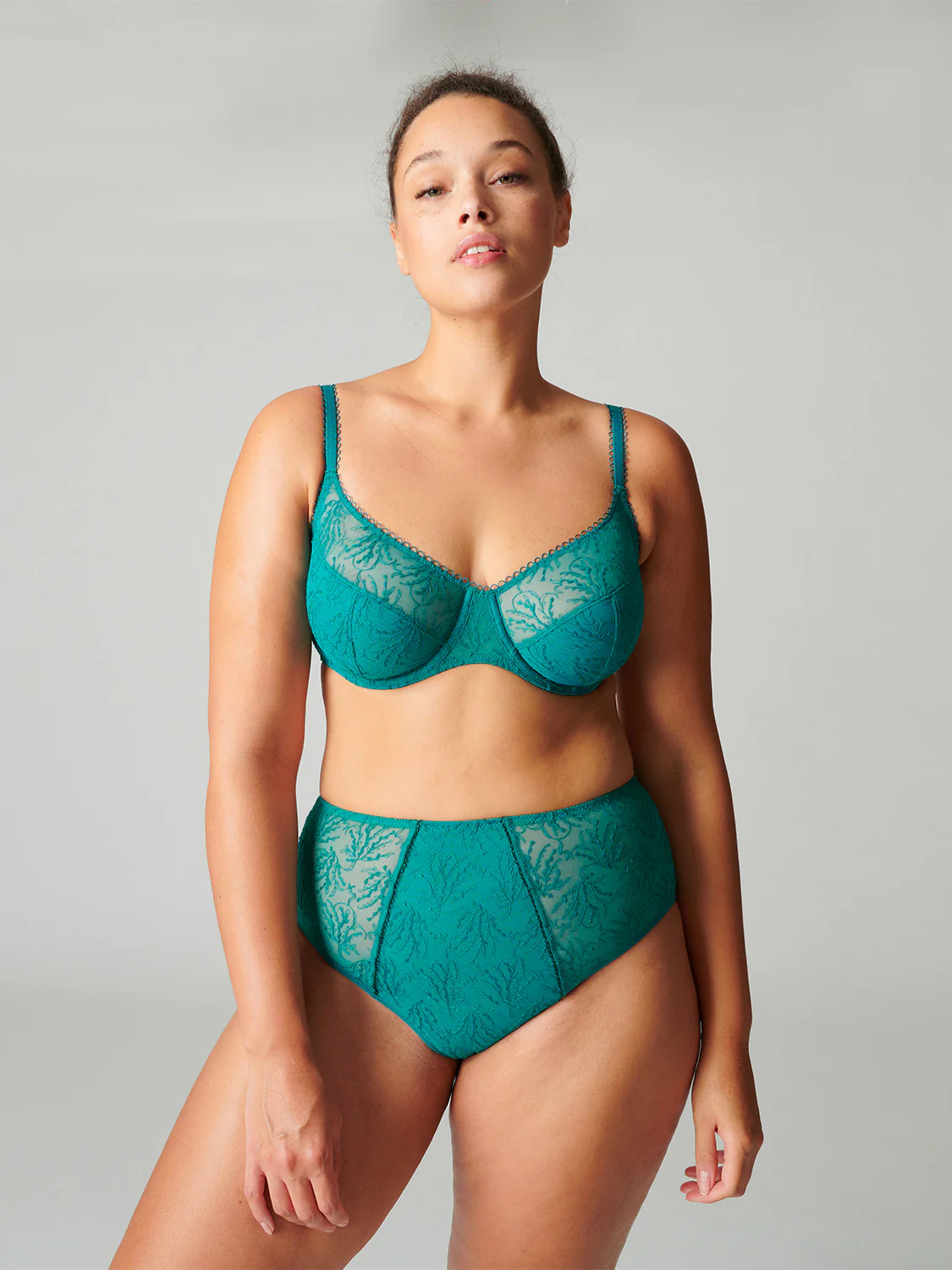 Opaline Full Cup - Emerald Green - Image 3