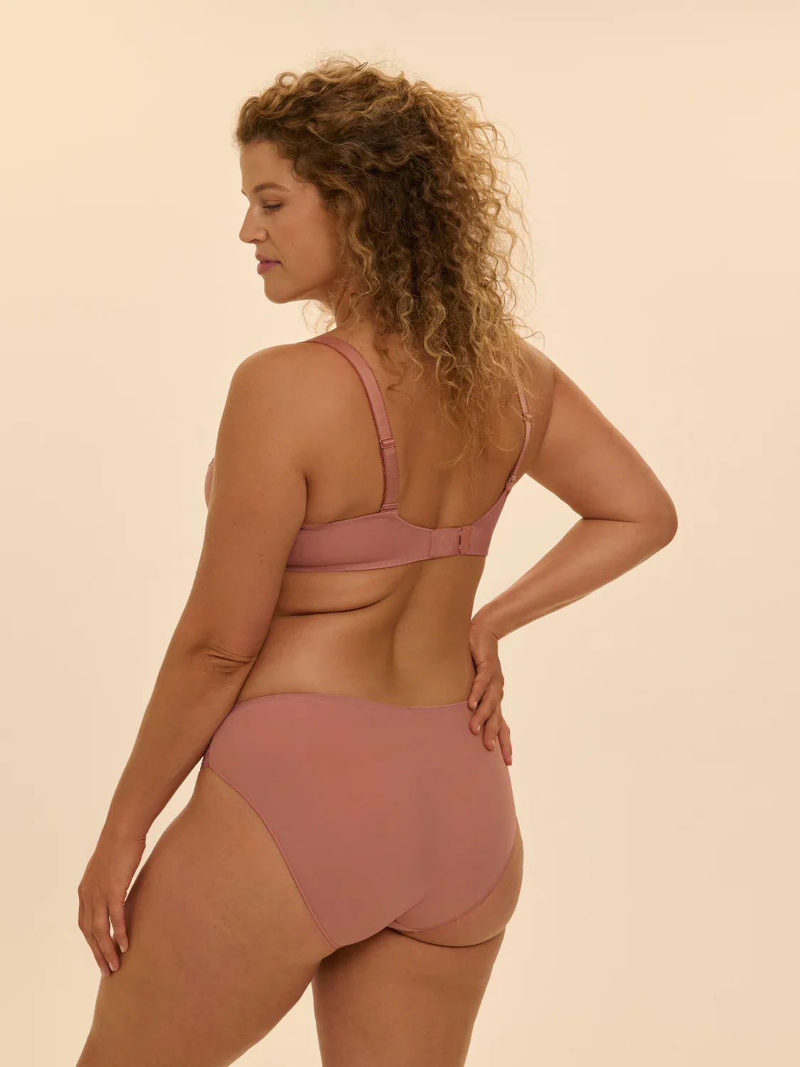 Delice Full Cup - Smokey Pink - Image 5