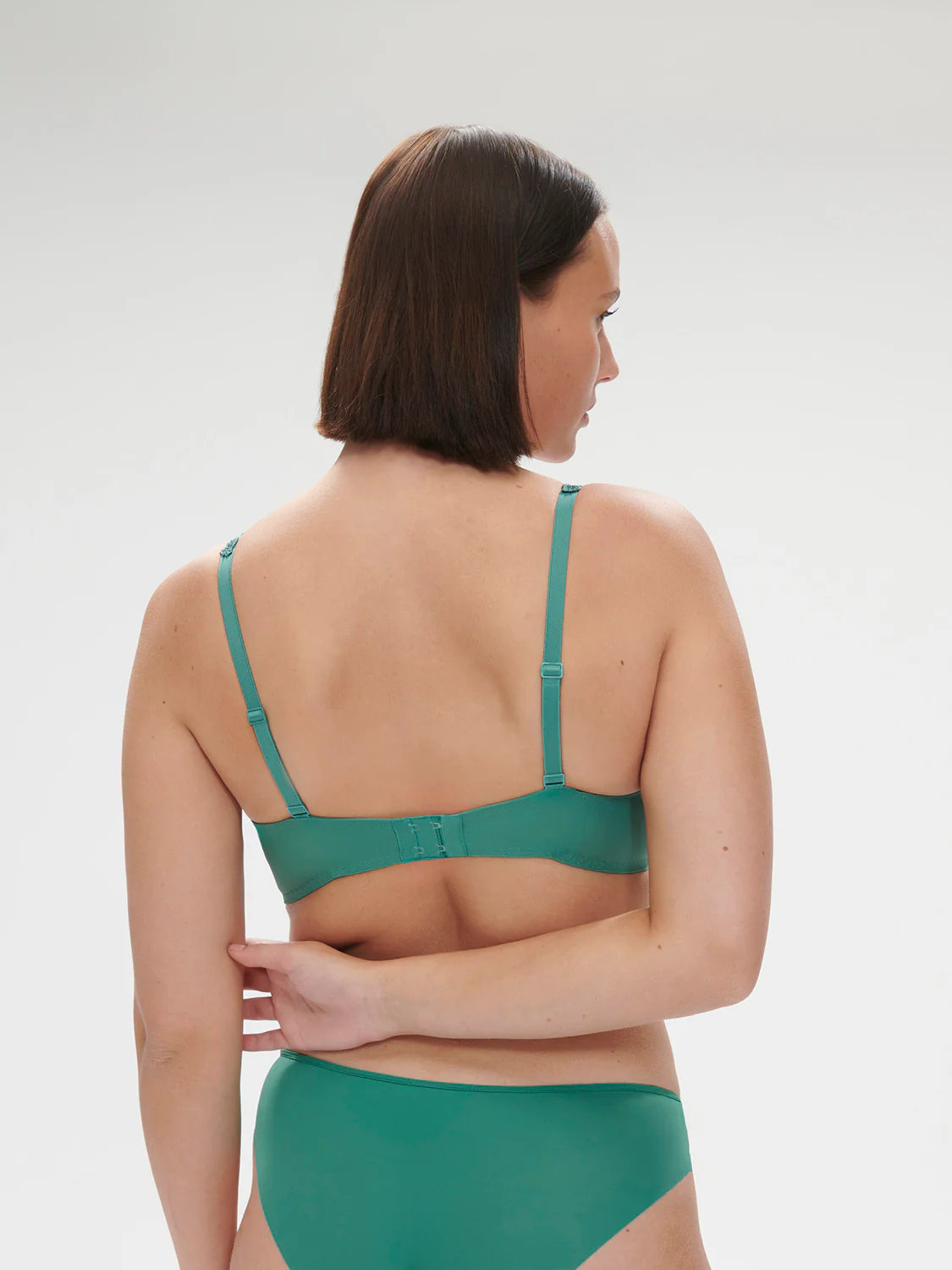 Saga Sheer Demi - Garden Green - Image 2