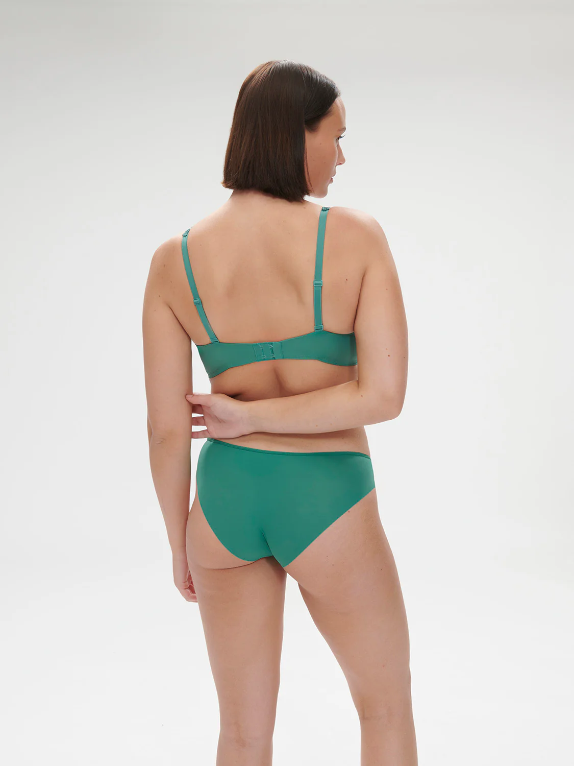 Saga Sheer Demi - Garden Green - Image 4