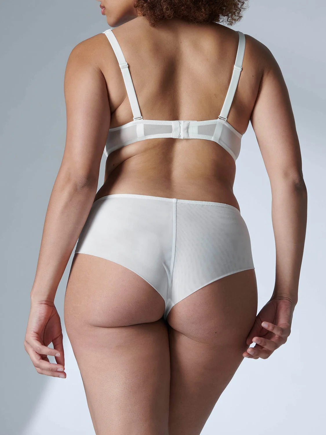 Singuliere Sheer Demi - Ivory - Image 10