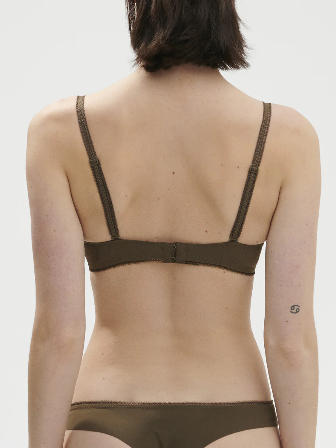 Amazone Sheer Demi - Nomad Green - Image 7