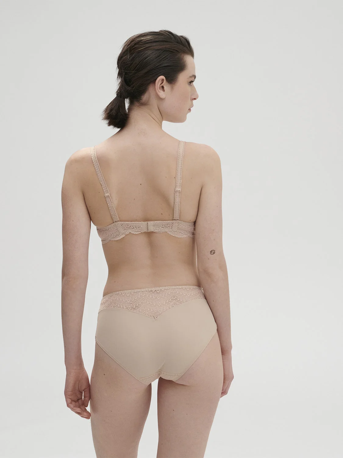 Karma Sheer Demi - Peau Rose - Image 4
