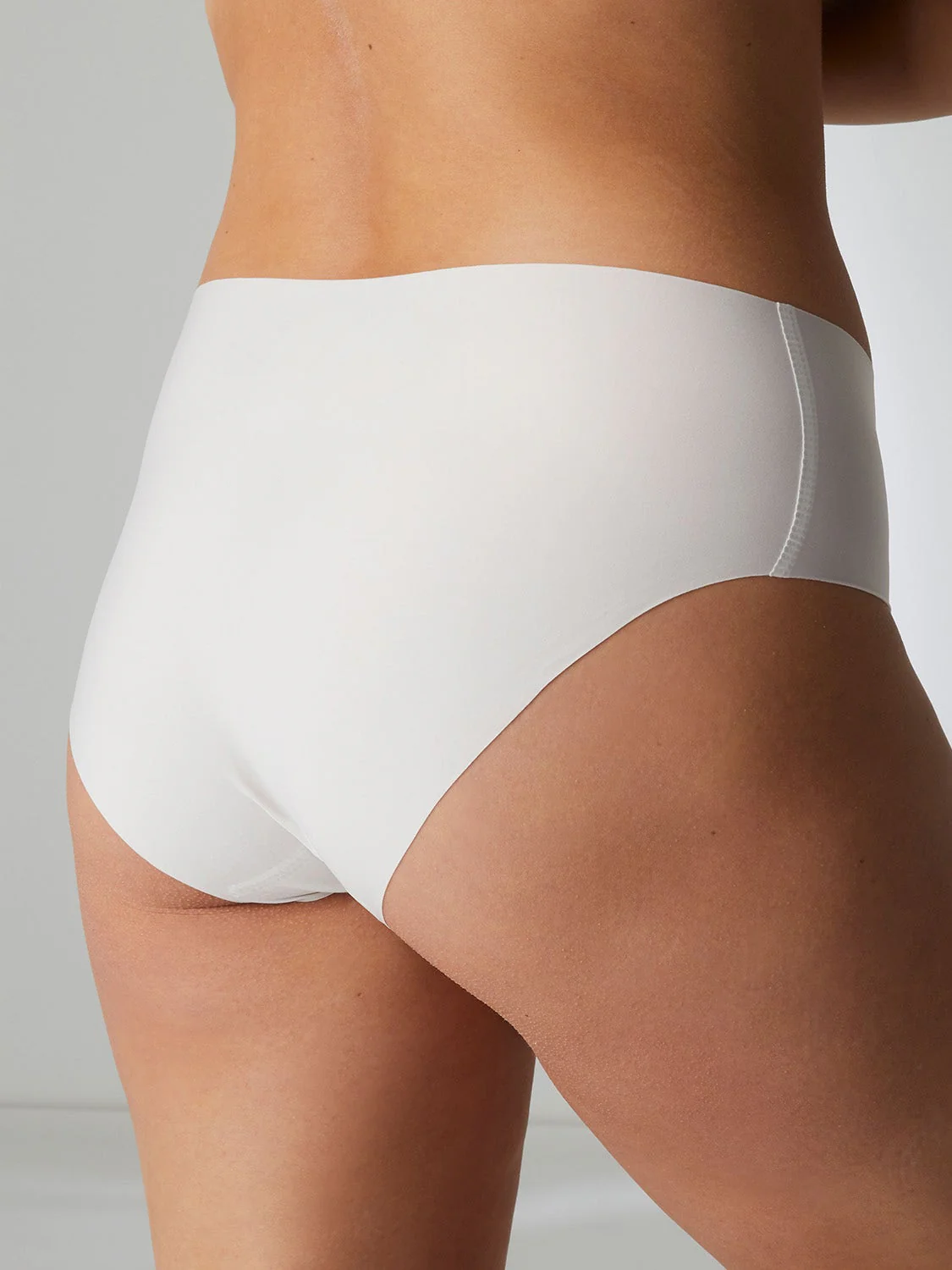 Uniq Retro Brief - Ivory - Image 2