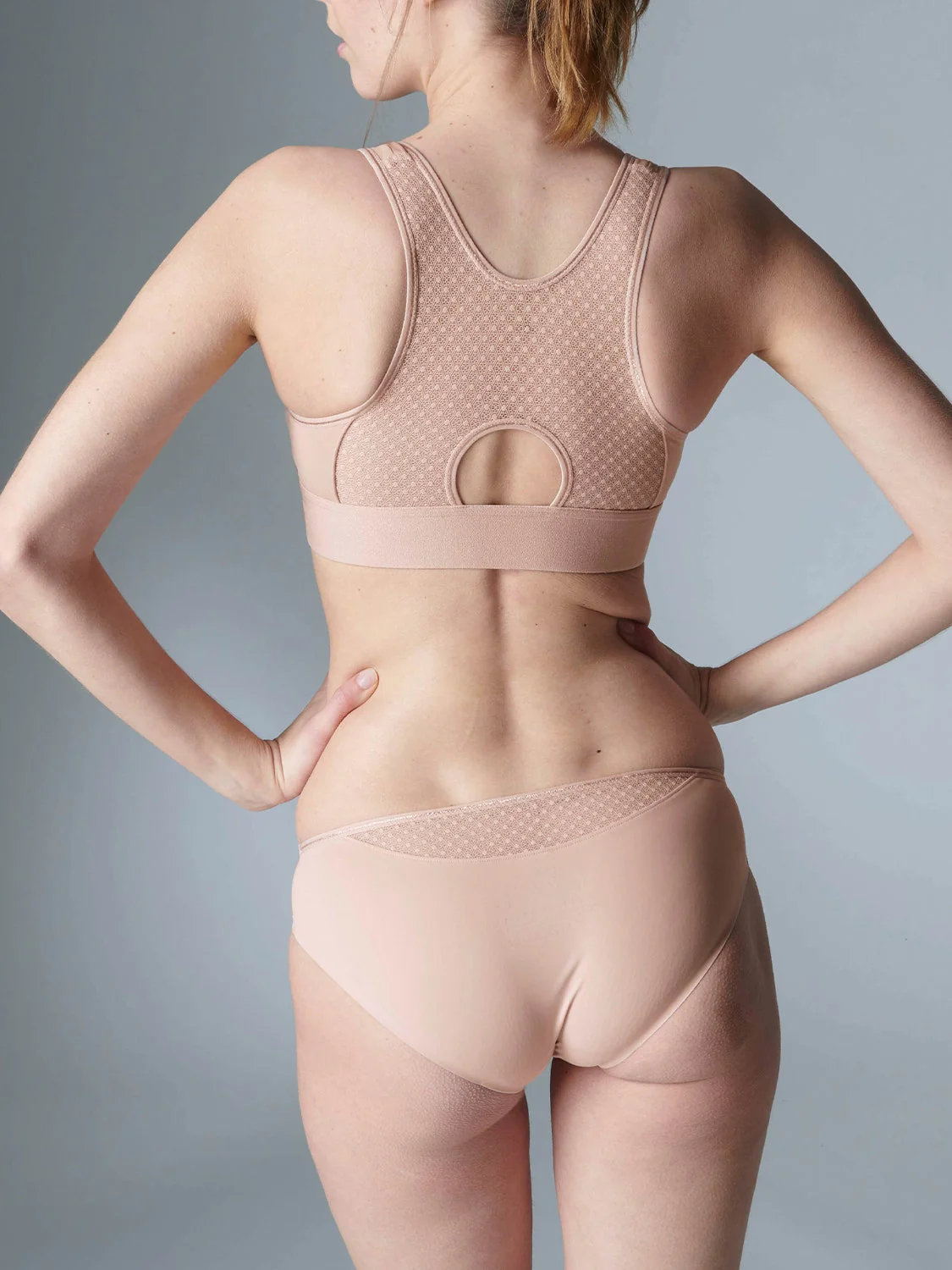 Harmony Medium Impact Wireless Sports Bra - Yogi Pink - Image 4