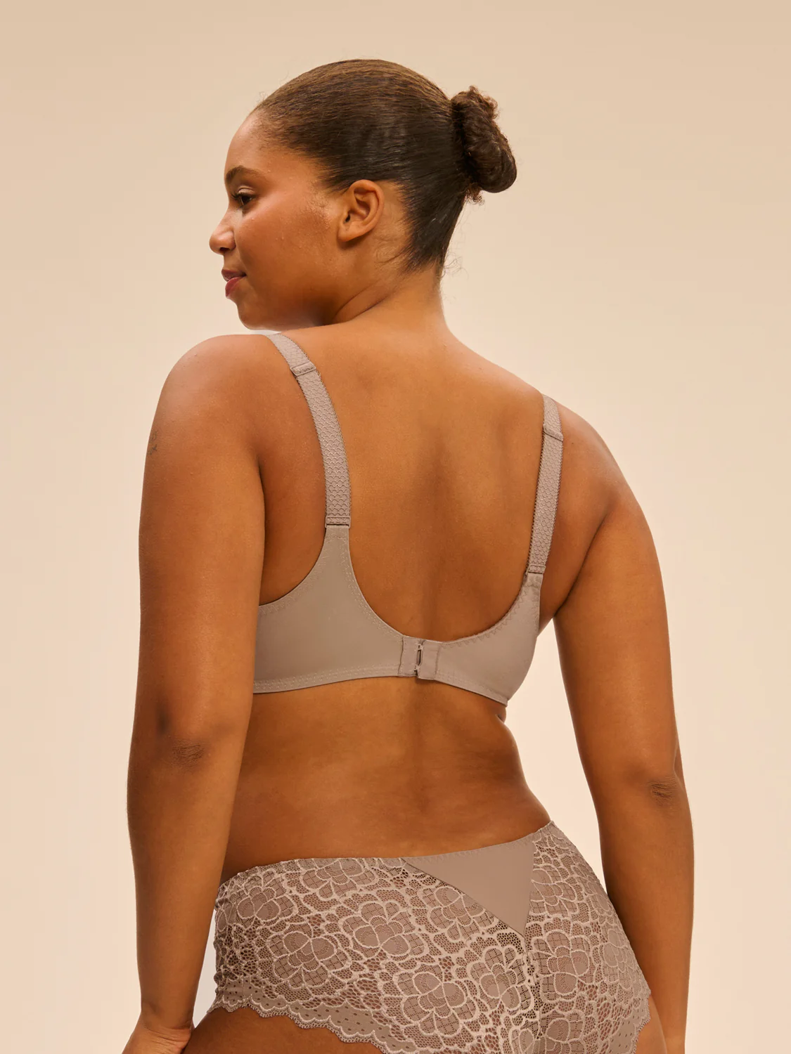 Caresse Minimizer - Greige - Image 3
