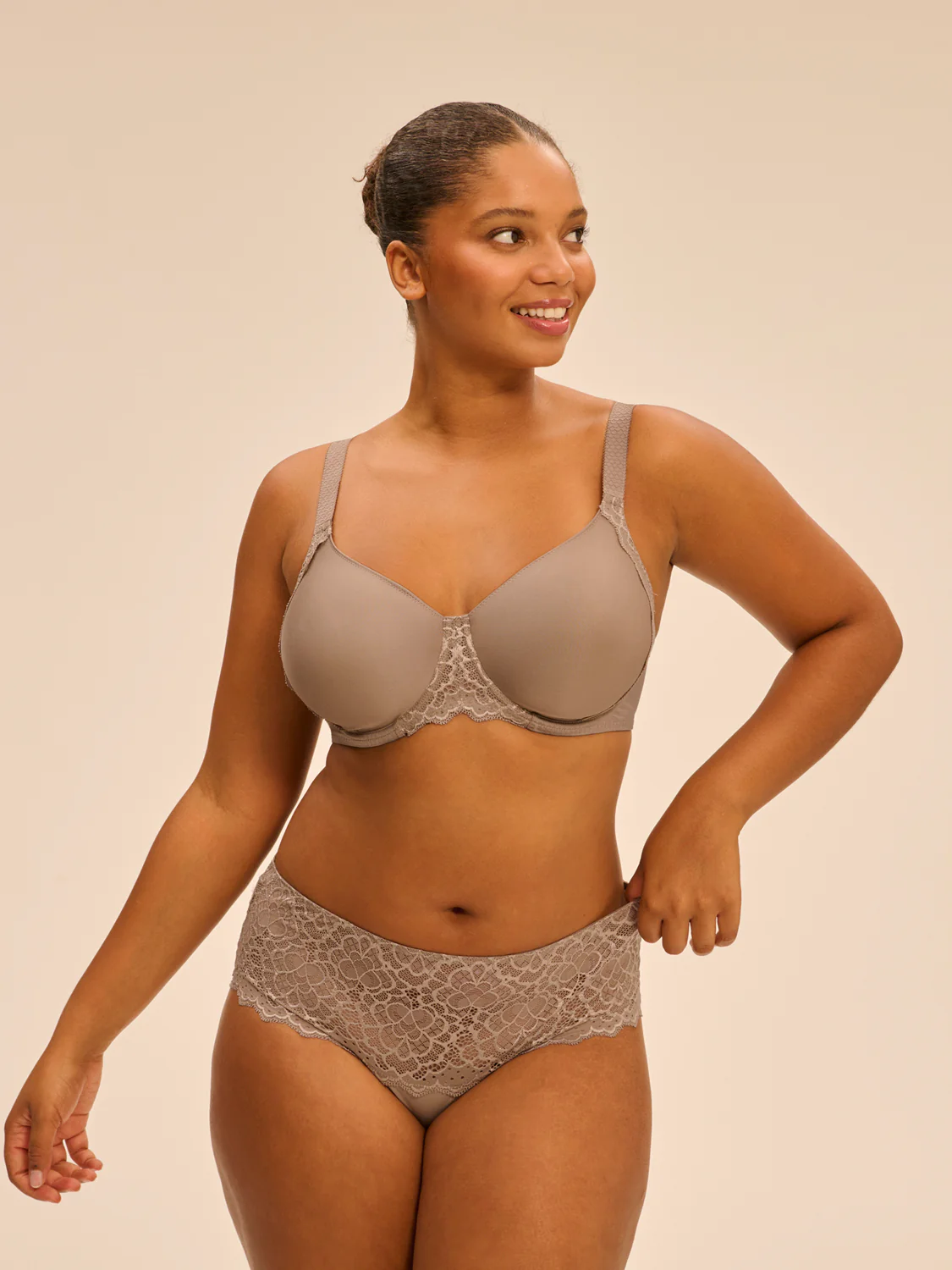 Caresse Minimizer - Greige - Image 4