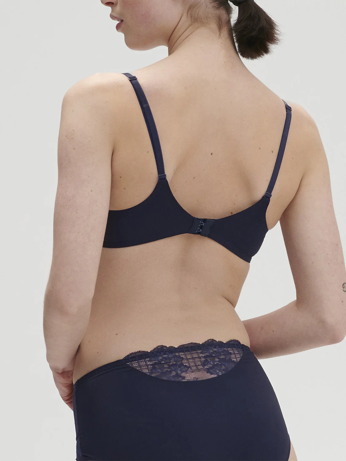 Reve Full Coverage Plunge - Cosmic Blue - Image 4