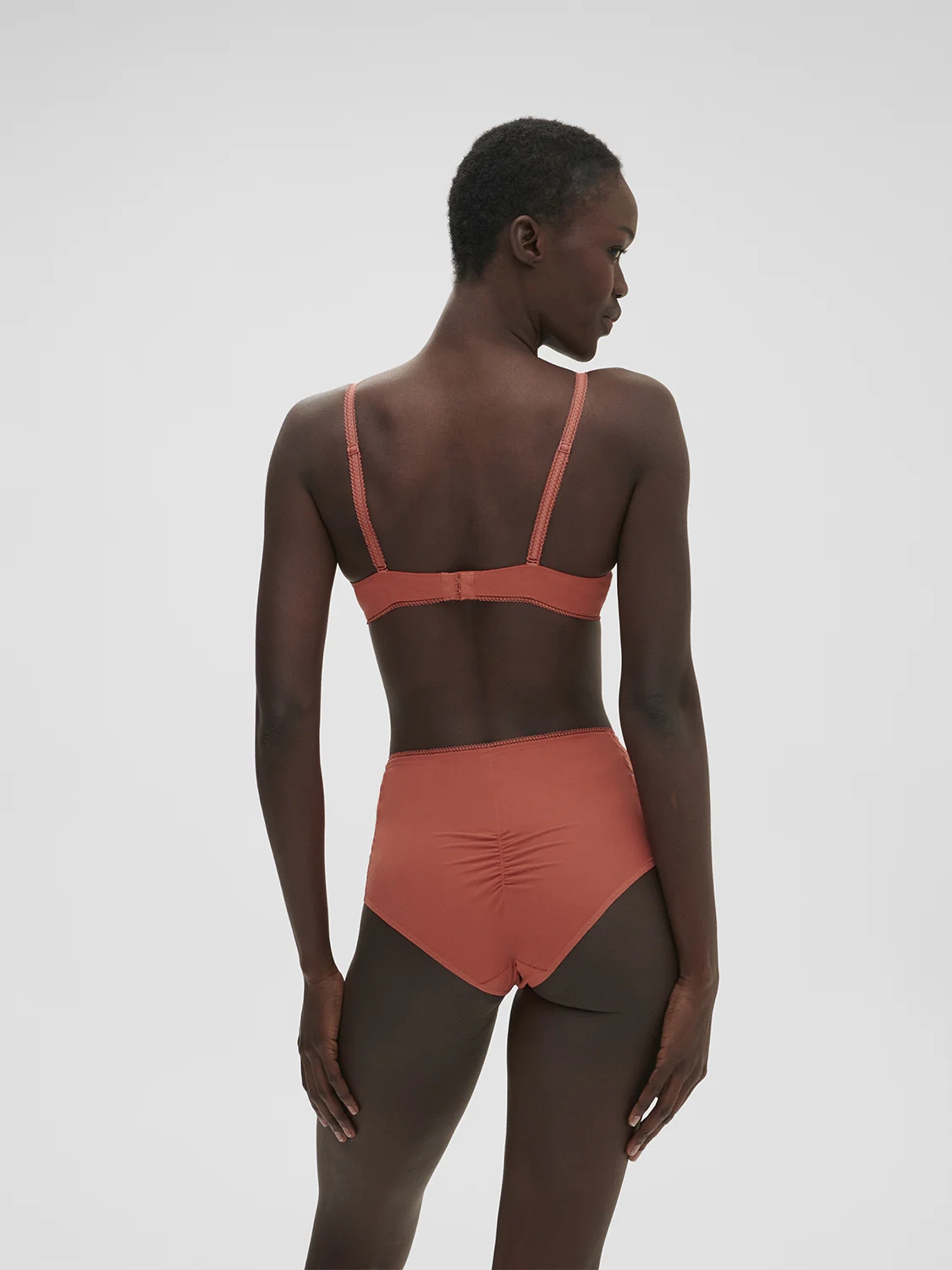 Amazone Full Coverage Plunge - Texas Pink - Image 5