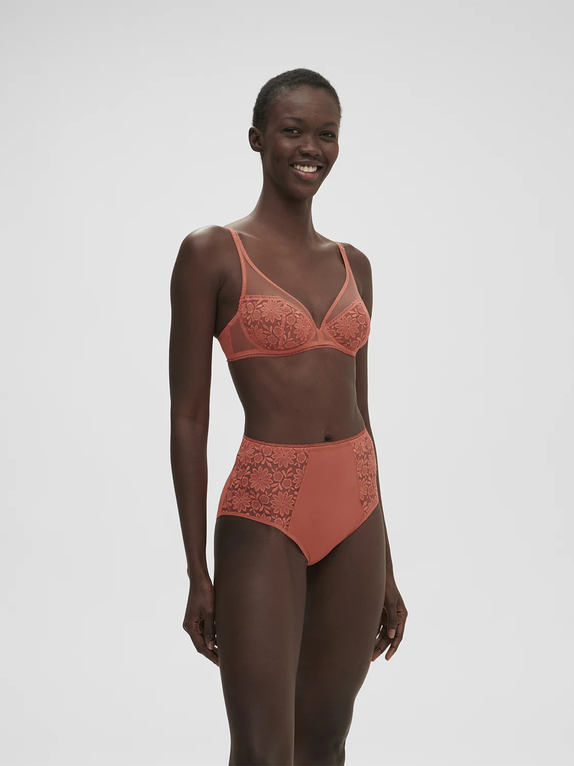 Amazone Full Coverage Plunge - Texas Pink - Image 6