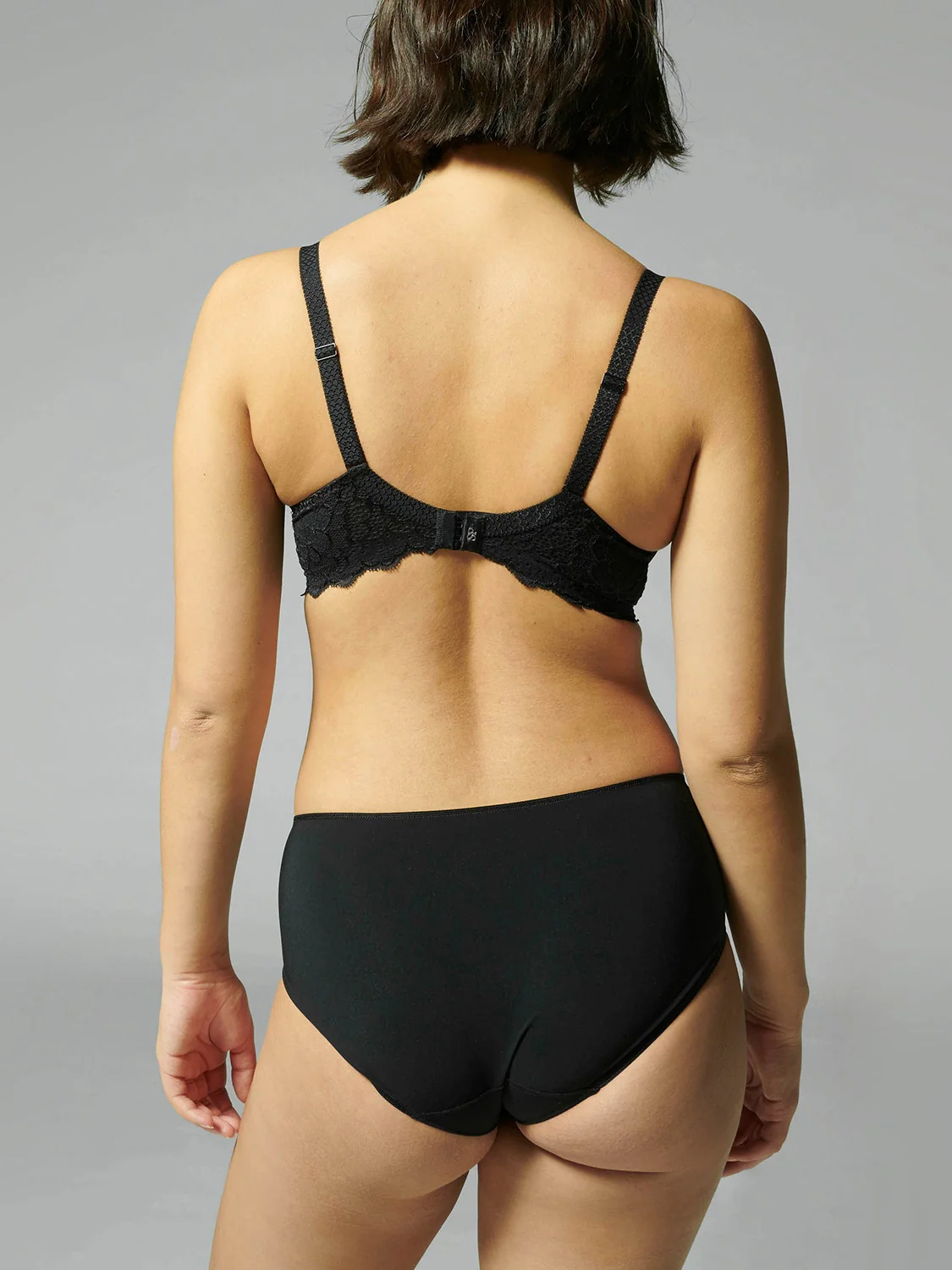 Caresse Retro Brief - Black - Image 4