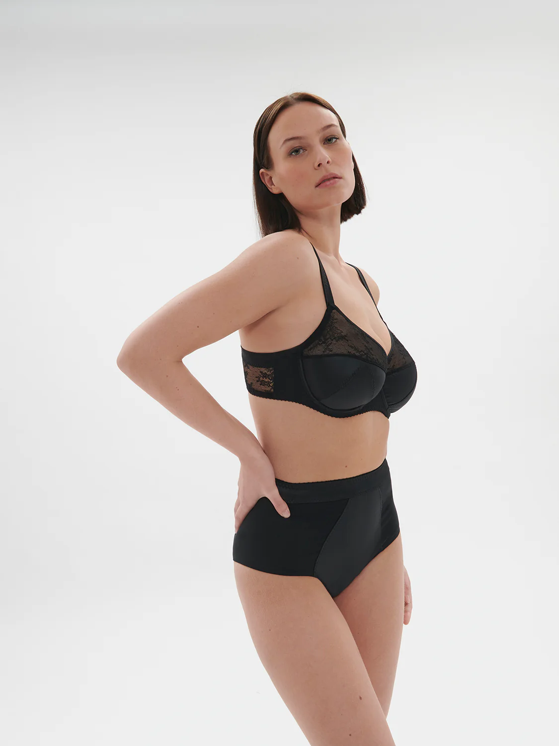 Eve Retro Brief - Black - Image 10