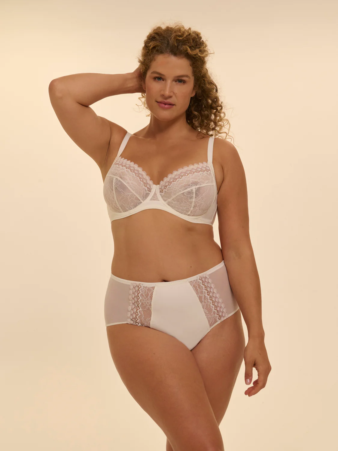 Radieuse Retro Brief - Ivory - Image 11