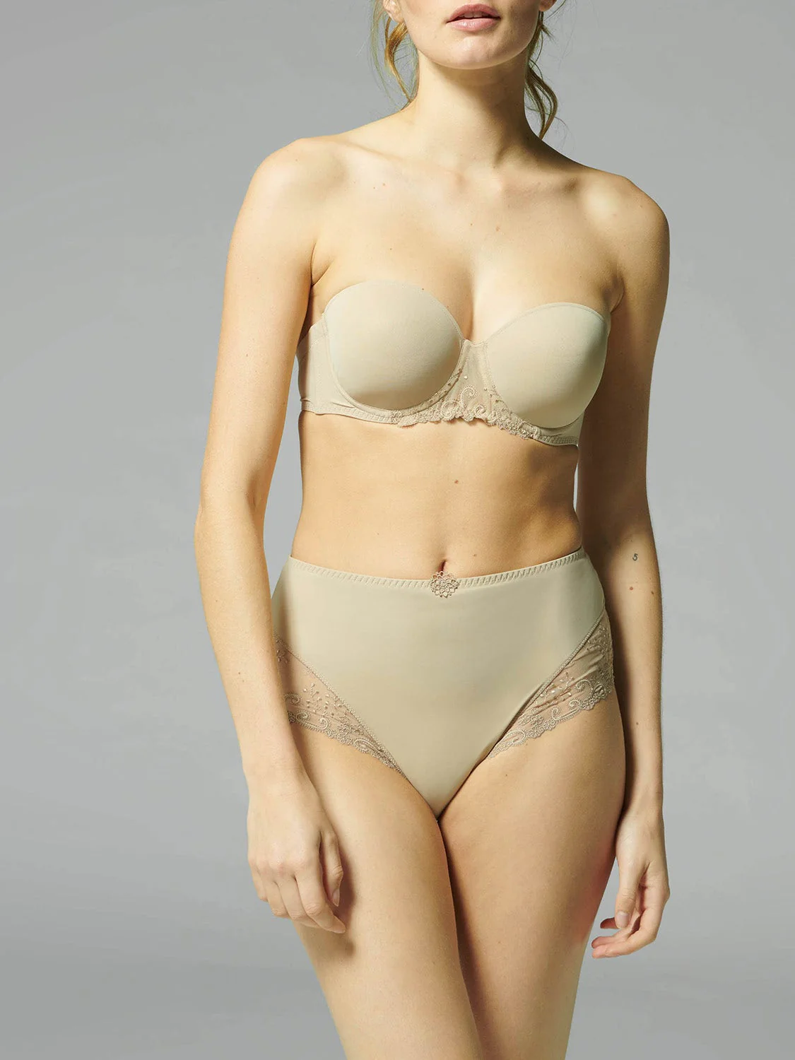 Delice Retro Brief - Sand - Image 3
