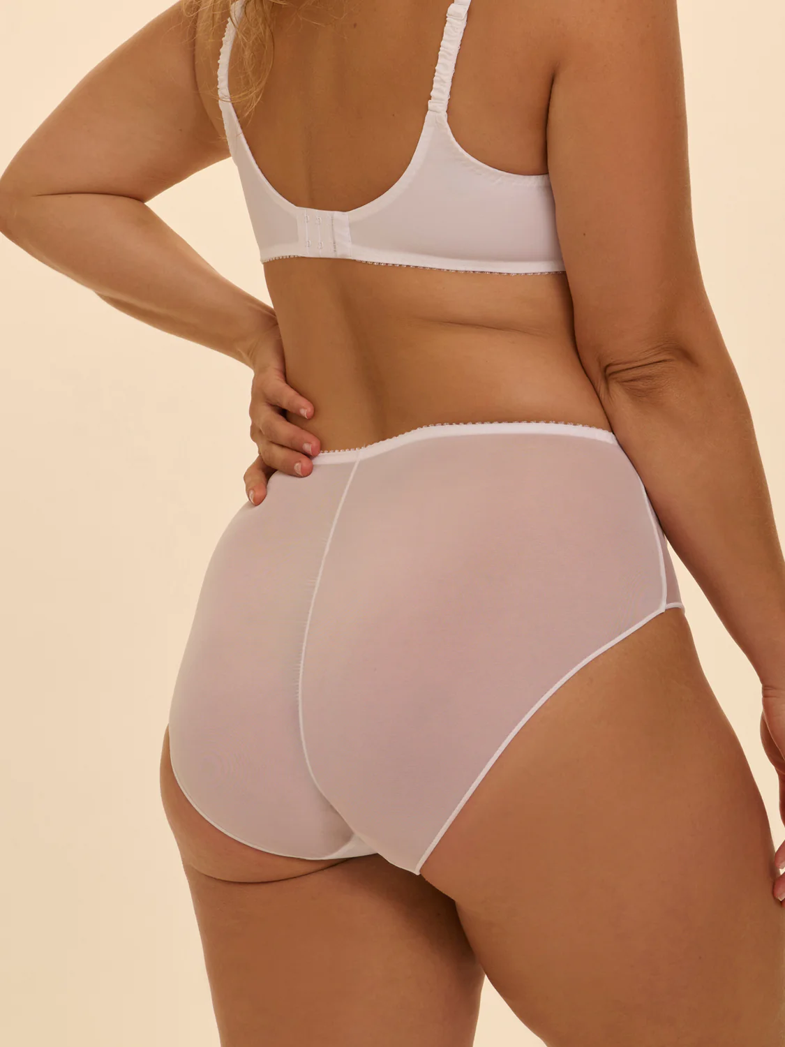 Intrigue Retro Brief - White - Image 2
