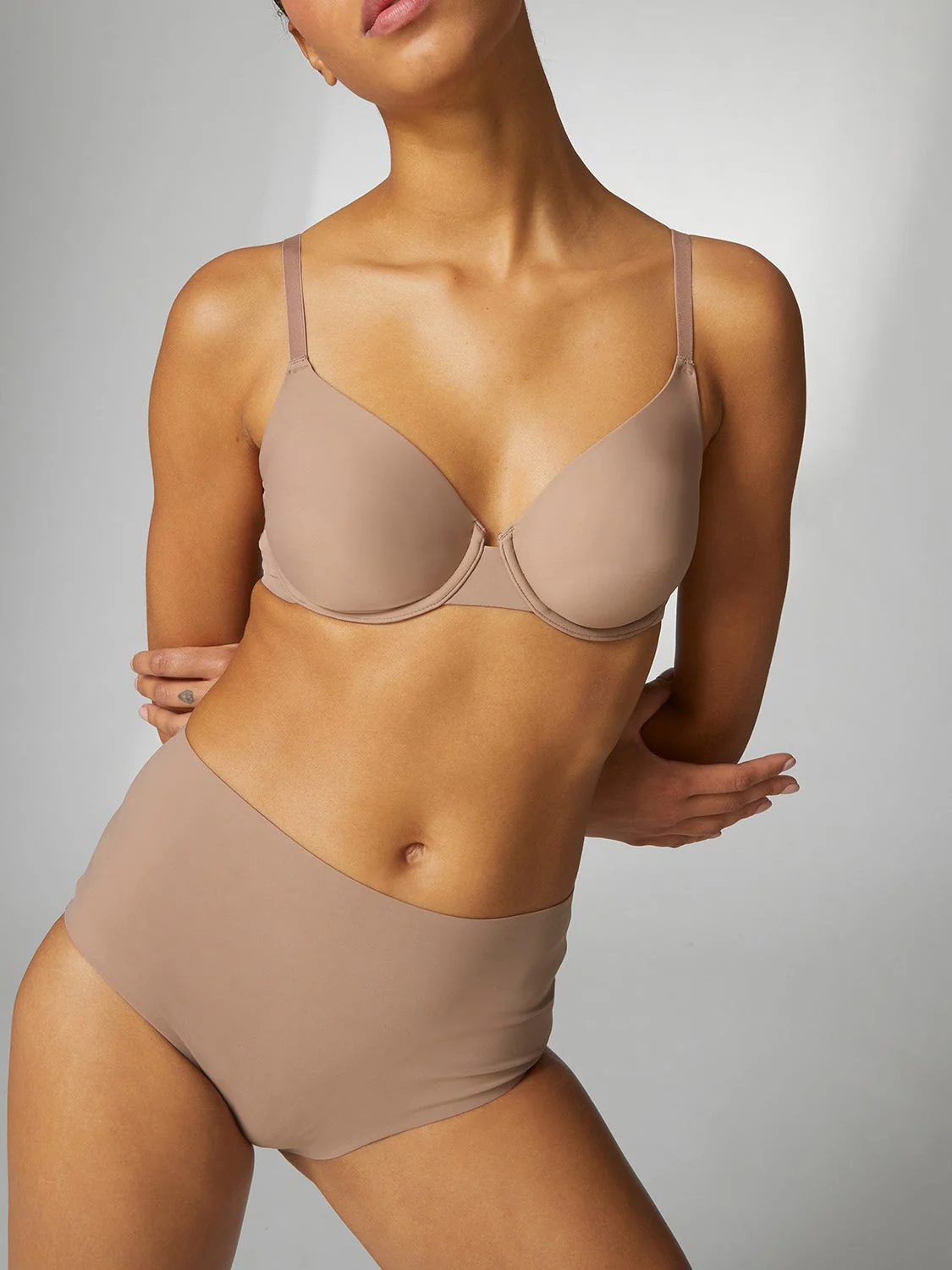 Essentiel Multiposition Unlined - Amaretto - Image 4