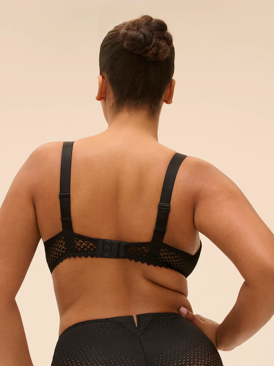 Cassandre Sheer Demi - Black - Image 9