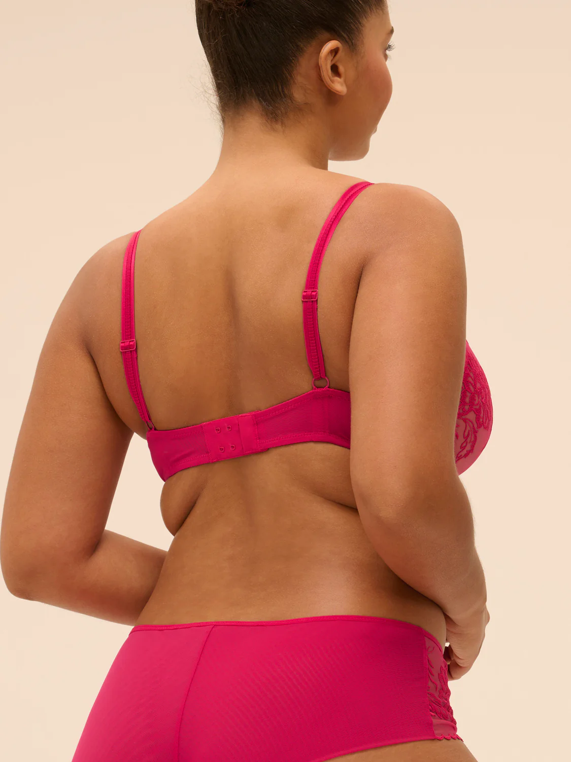 Romance Sheer Demi - Cranberry - Image 9