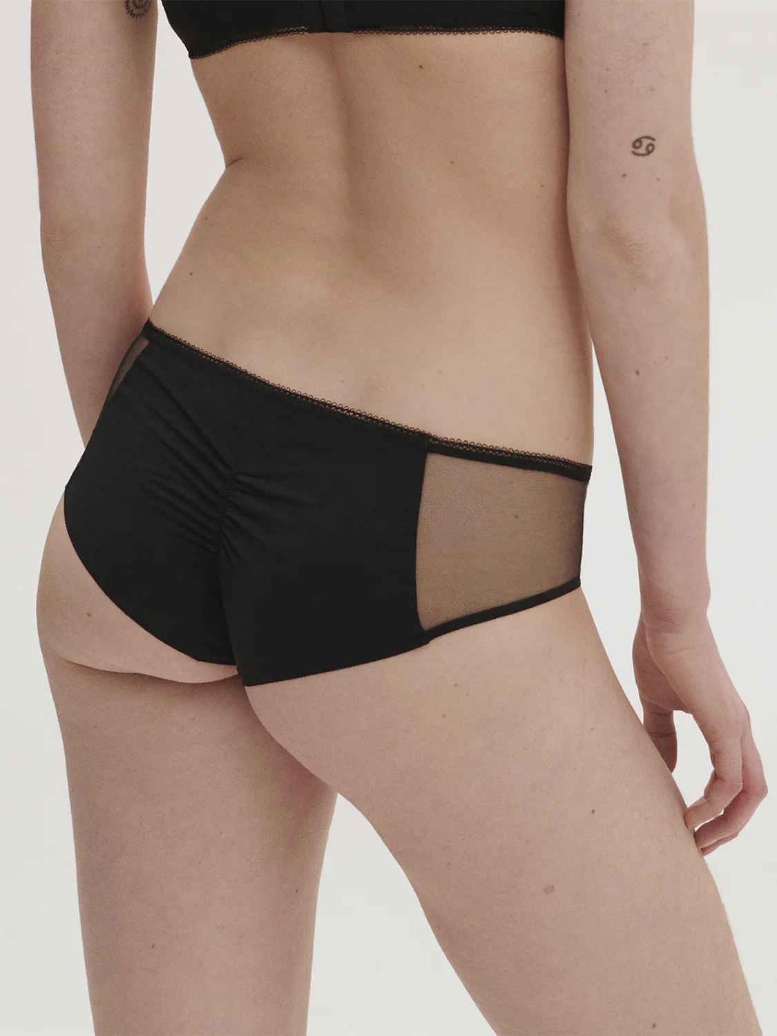 Amazone Boyshort - Black - Image 7