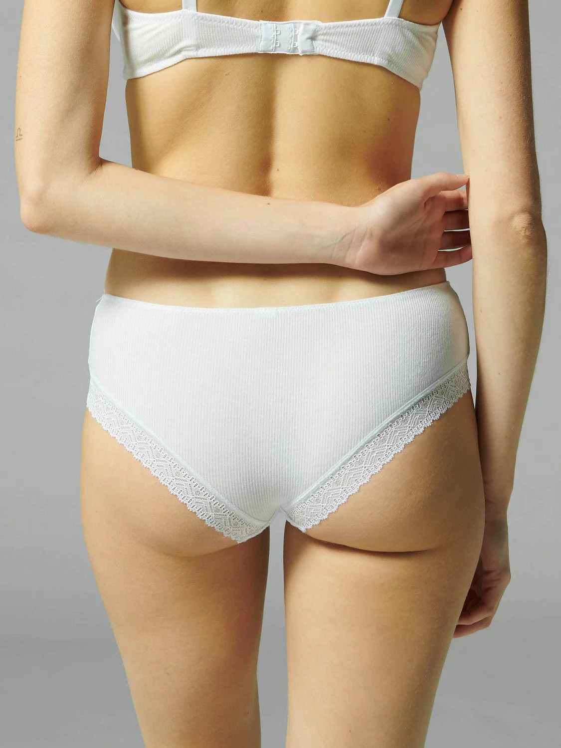 Eugenie Boyshort - White - Image 2