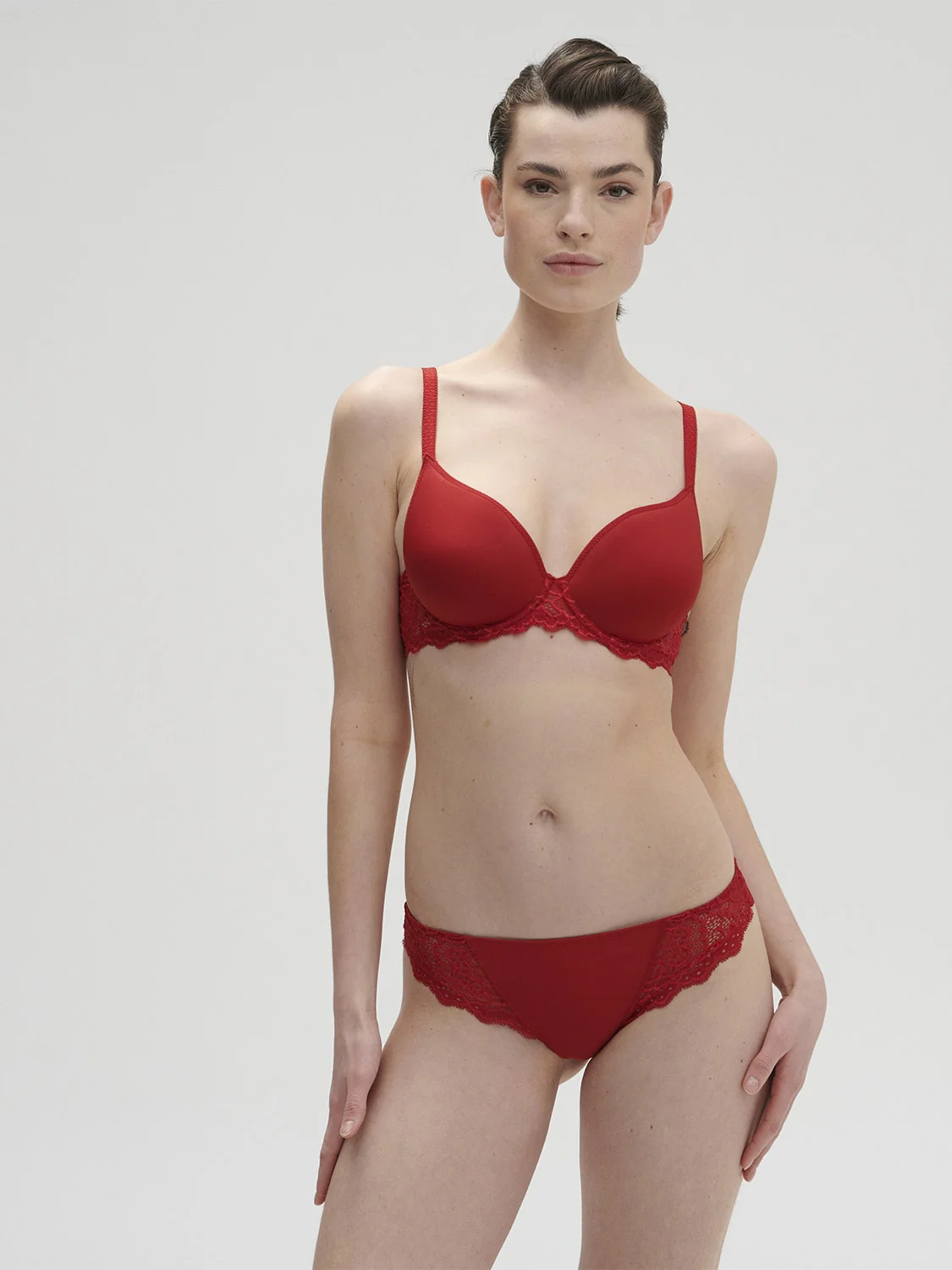 Caresse 3D Plunge - Tango Red - Image 5