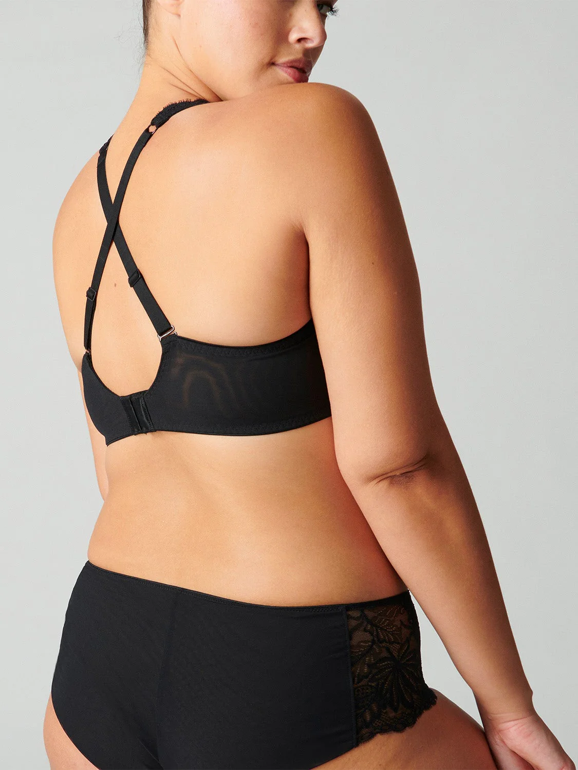 Exotica Full Cup - Black - Image 3