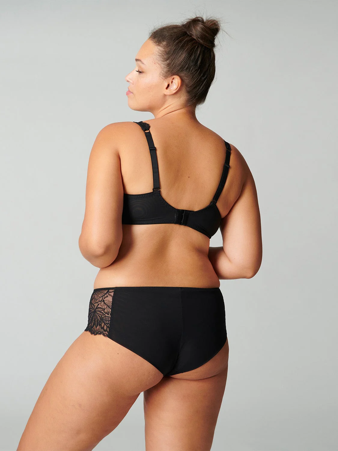 Exotica Full Cup - Black - Image 5