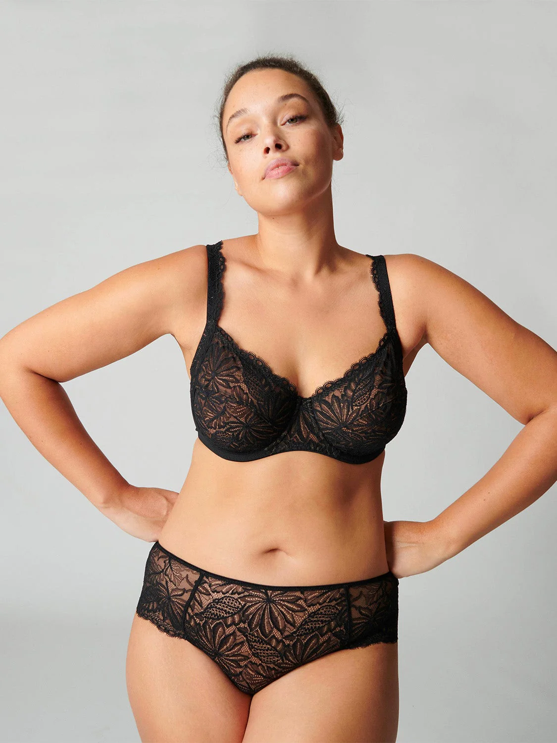 Exotica Full Cup - Black - Image 6