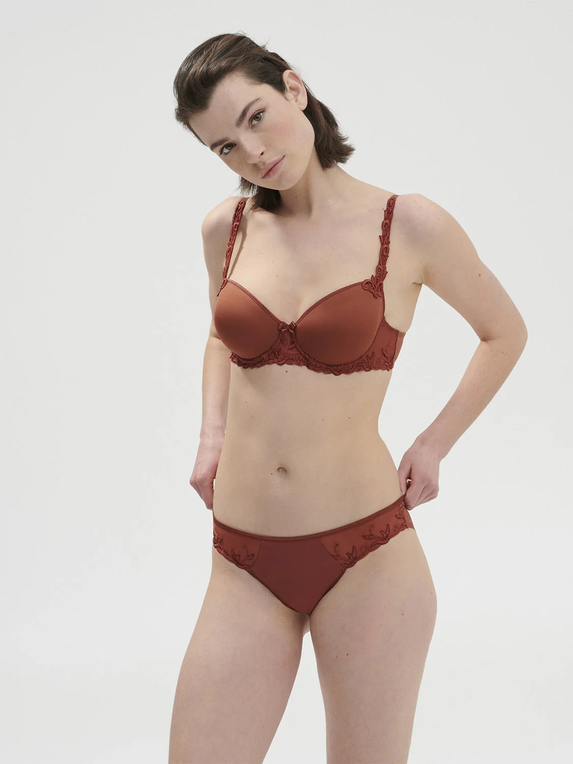Andora 3D Demi - Canyon Brown - Image 3