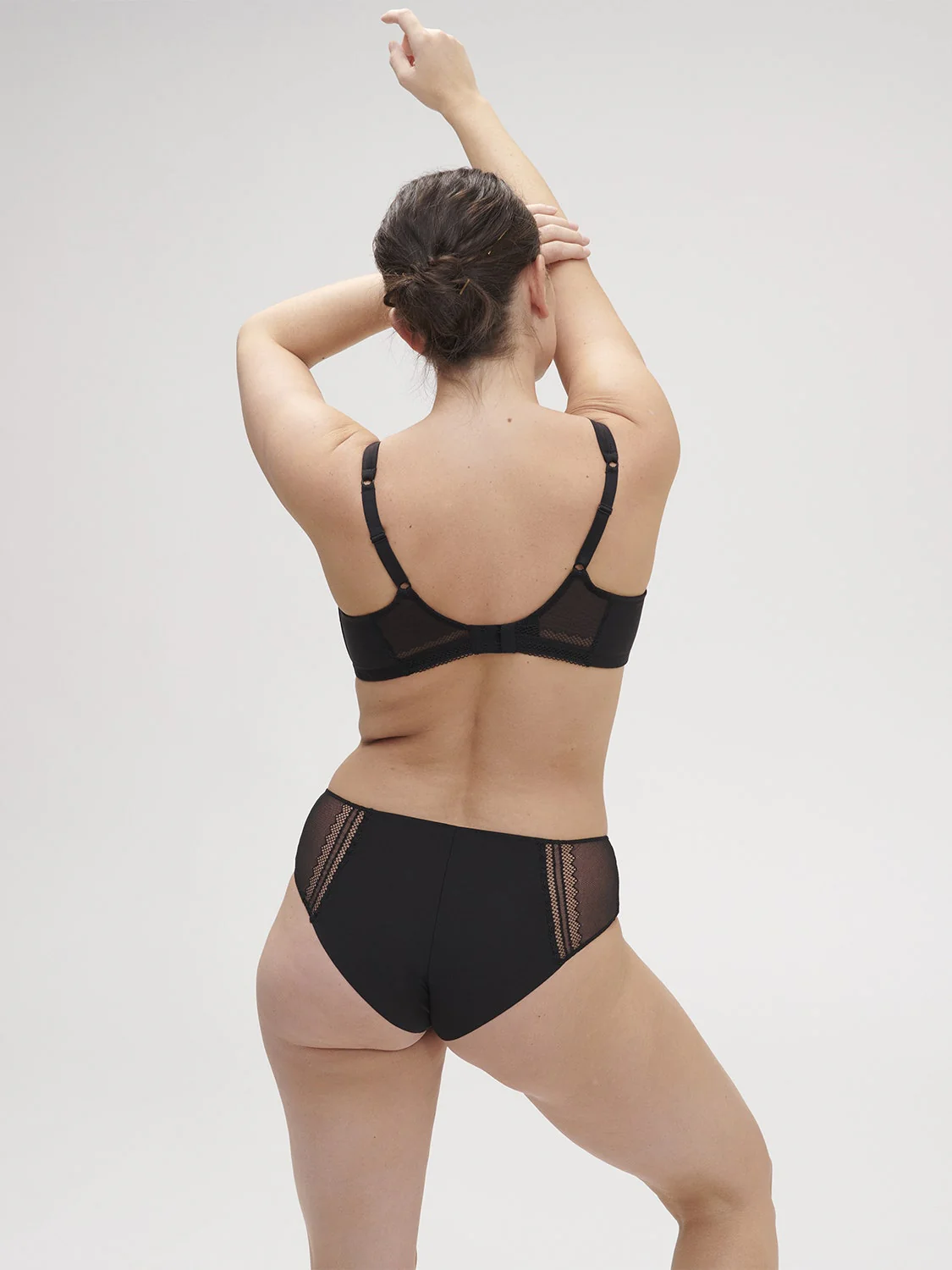 Olympe Wireless Triangle - Black - Image 7